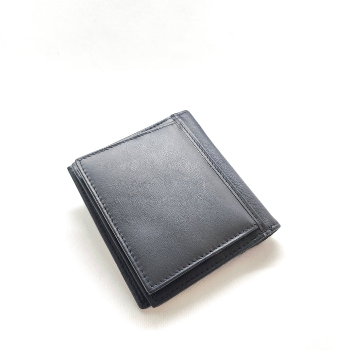 Slim guard wallet