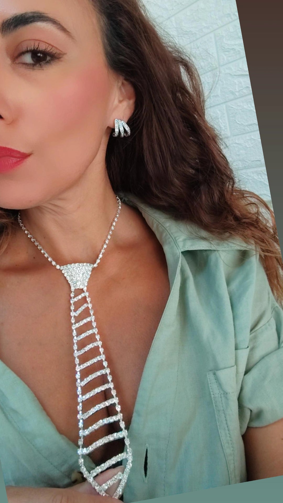 Rhinestone Tie Necklace