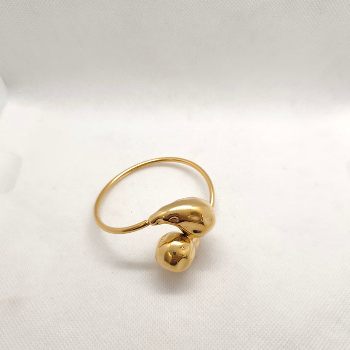 Elegant Spiral  Bracelet