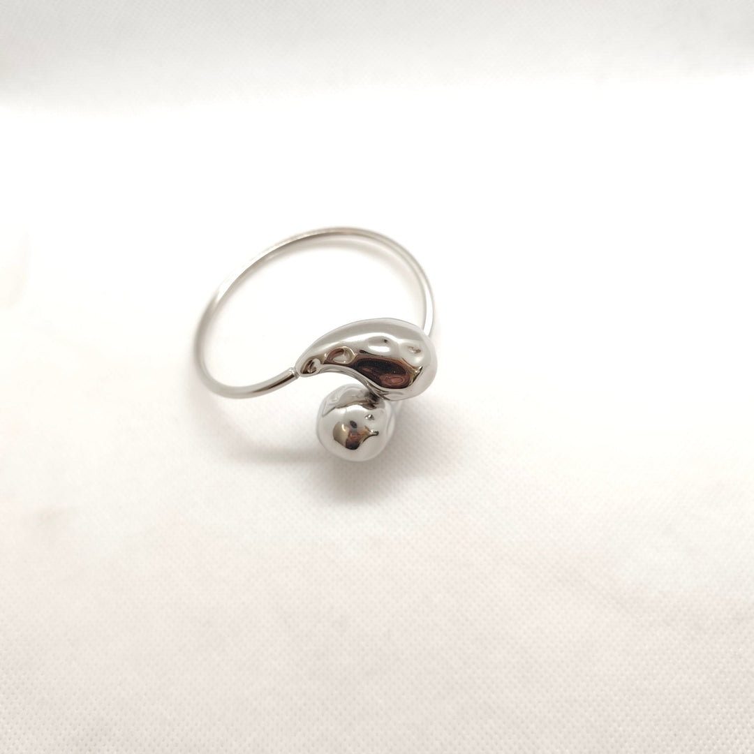 Elegant Spiral  Bracelet