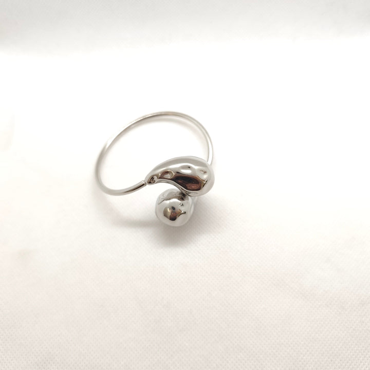 Elegant Spiral  Bracelet