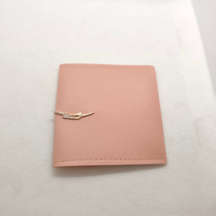 Lightning Ear Climber