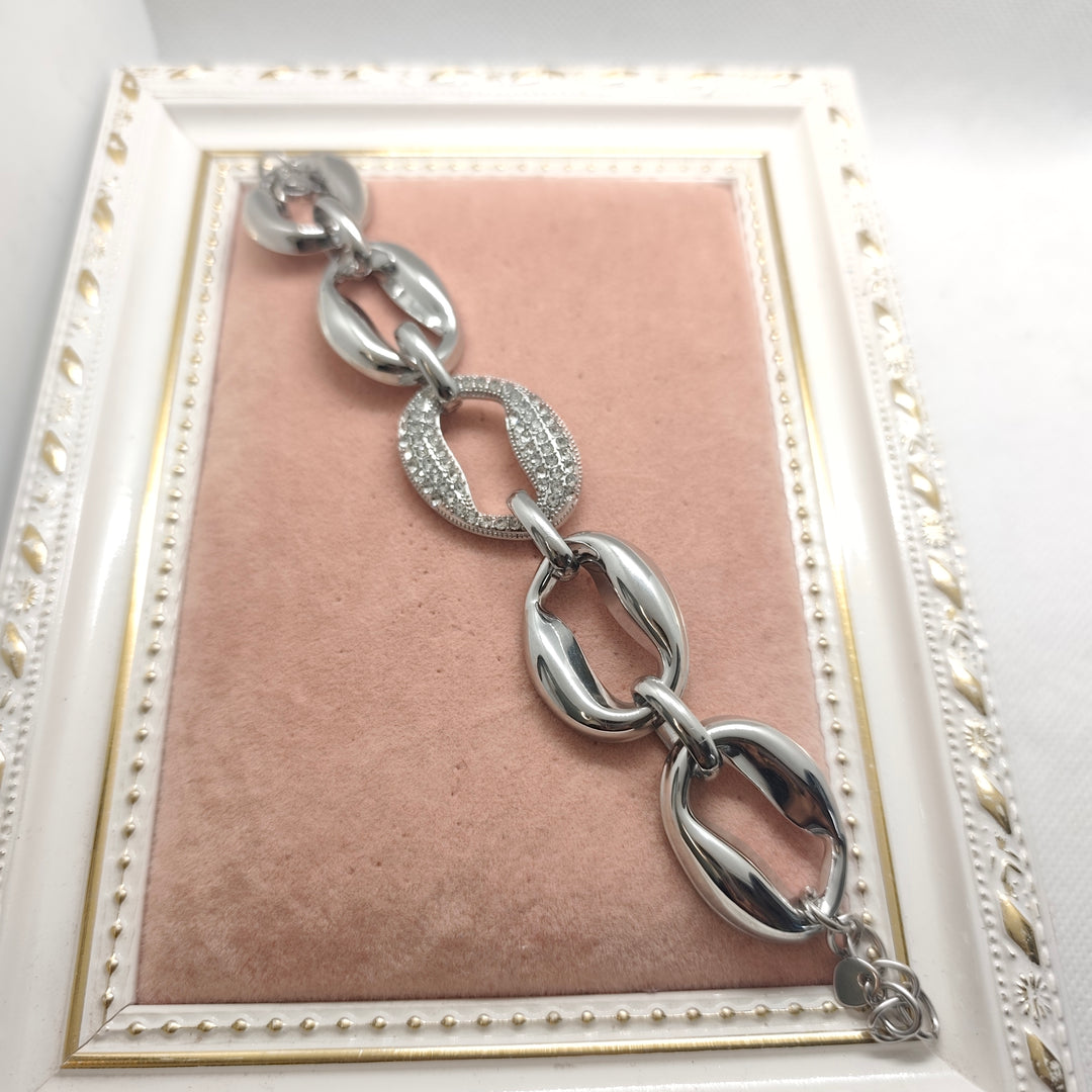 Glamour Chain Bracelet