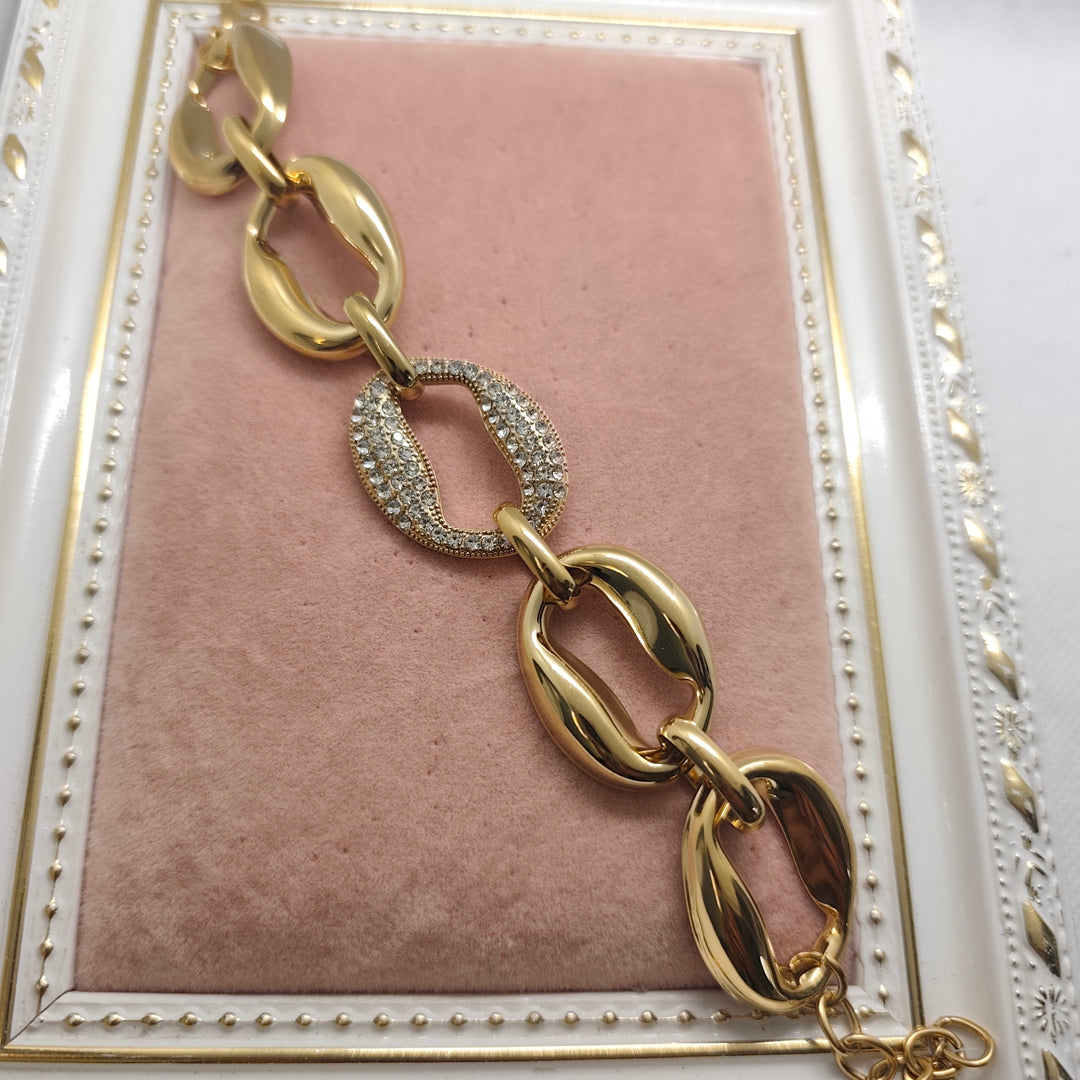 Glamour Chain Bracelet