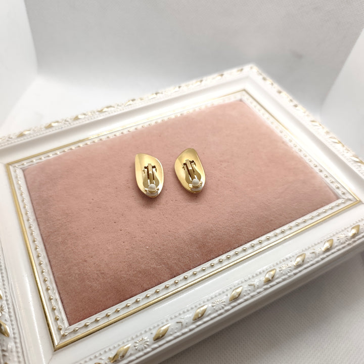 Oval Clip-on Earrings