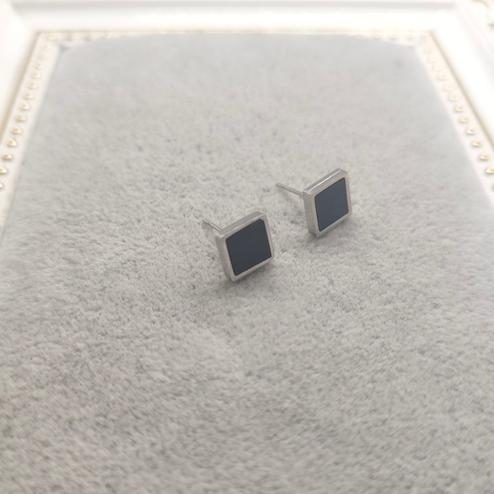 Luna Square Stud Earrings